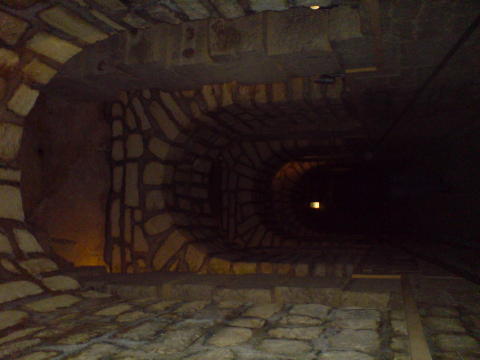 Les Catacombes001
